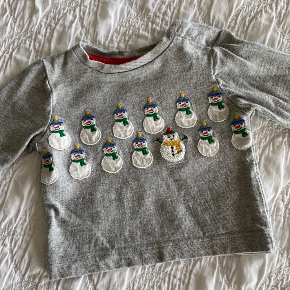 Baby Boden Gray Long Sleeve Snowman Shirt in Size 0-3M